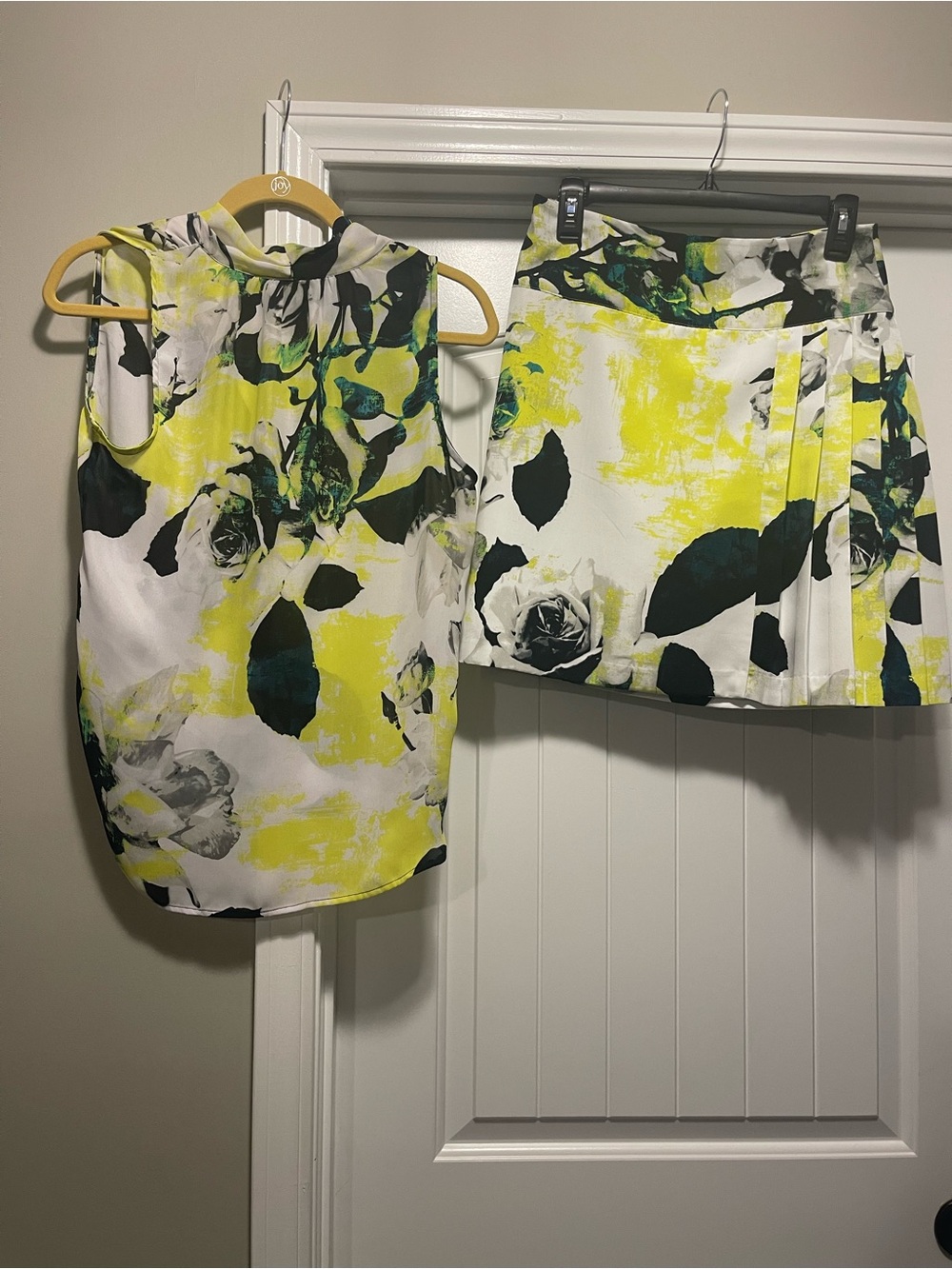 Worthington White Floral Midi Dress with Neon Yellow and Black Accents